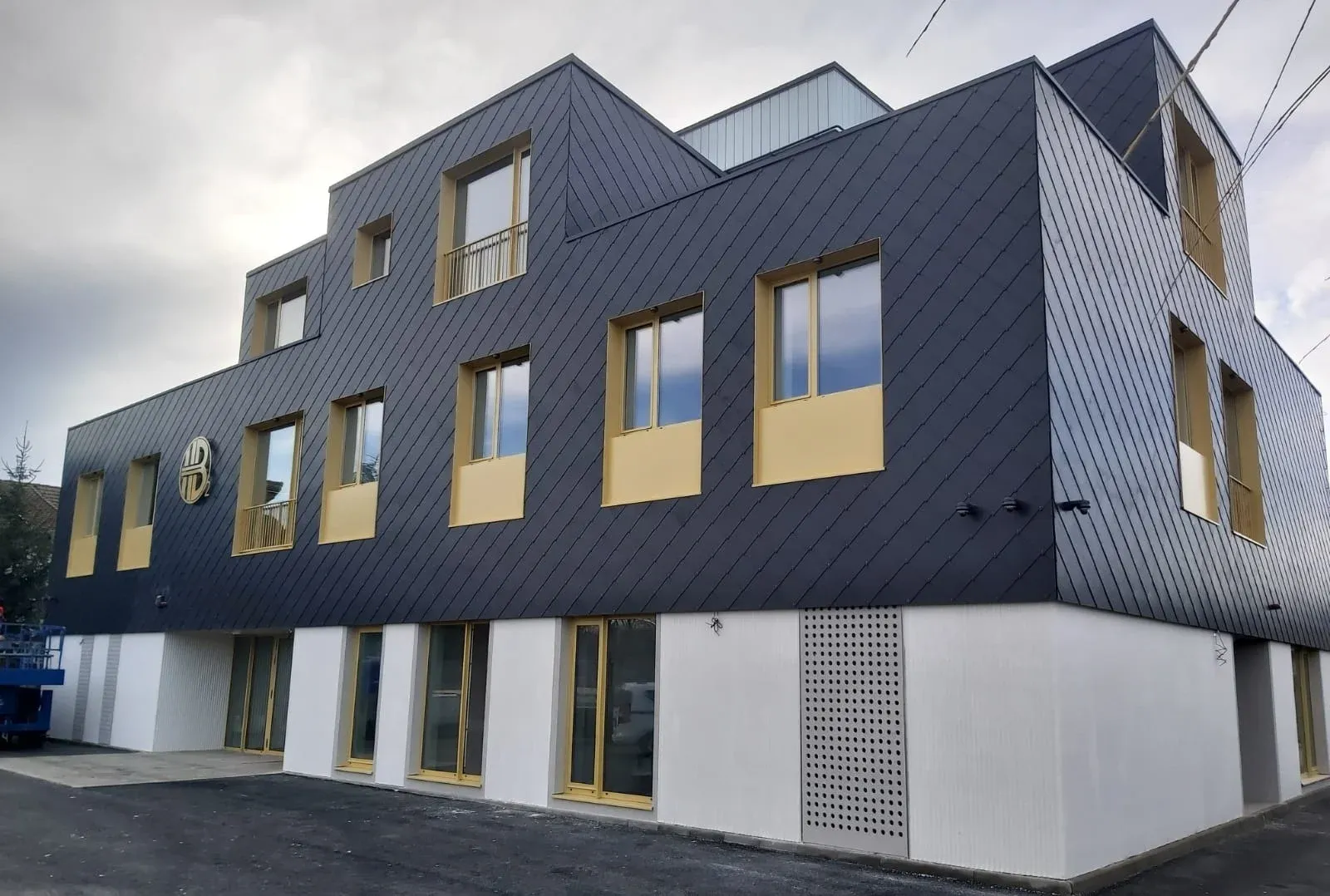 Management, dirigentie de santier, fit-out - HBO Medical, Harman Brasov 01.webp